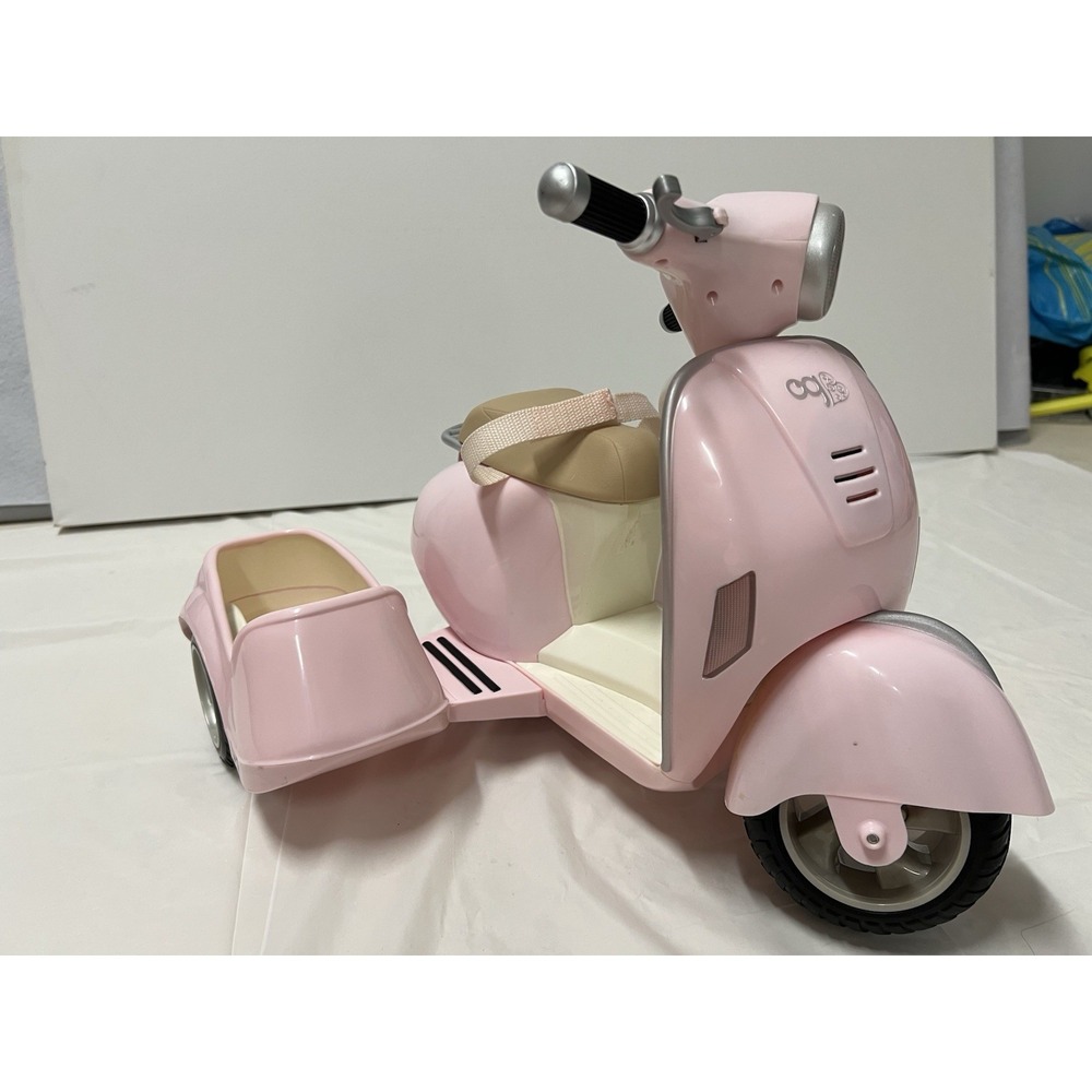 Our Generation Ride Along Scooter Vehicle Accessory Set for 18" Dolls - Picture 4 of 11